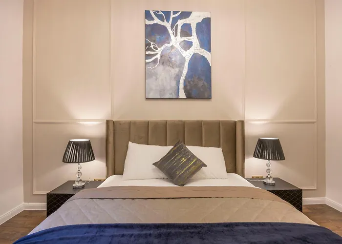 Exclusive Downtown Quentin Residence By Prestige Homes